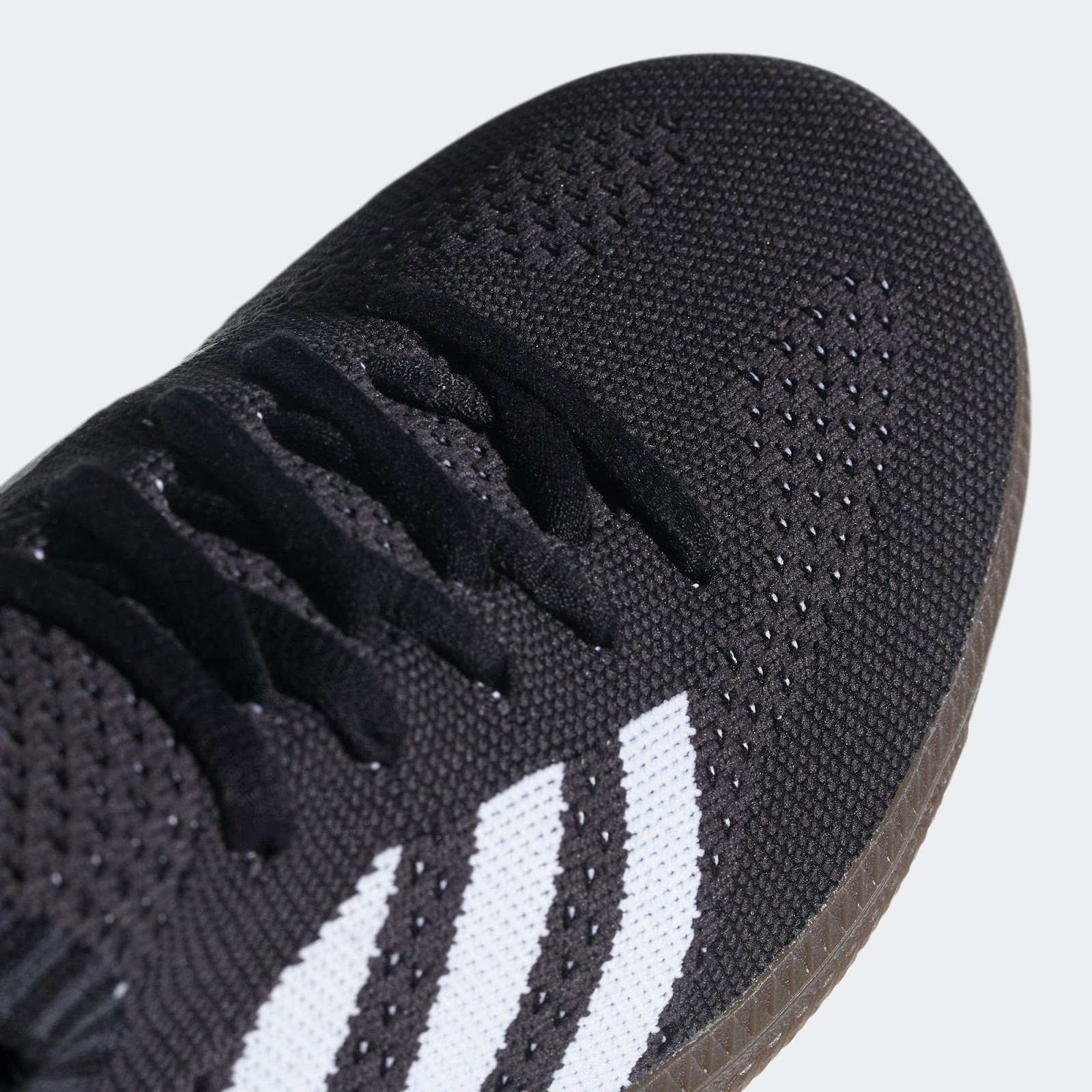 Samba 2025 primeknit sock